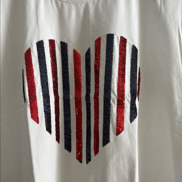 Venus Sequin Heart Striped T Shirt - Picture 3 of 10